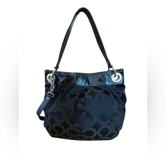 Vintage Coach Black Shoulder Bag - Picture 3 of 8